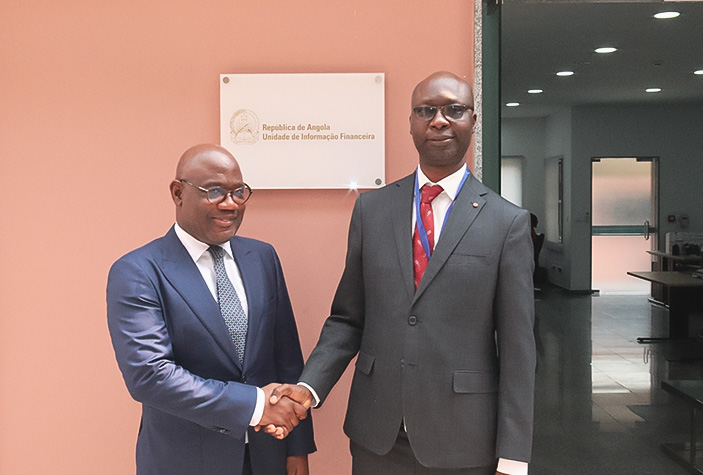 CENTRO DE INTELIGÊNCIA FINANCEIRA DA REPÚBLICA DA ZÂMBIA REALIZA VISITA DE TRABALHO À UNIDADE DE INFORMAÇÃO FINANCEIRA  